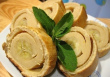 Biezpiena rulete ar banānu: vienkārša recepte mājas apstākļos