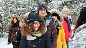 Horoskops 6. februārim: Strēlniekam - iepriecinošas ziņas, Ūdensvīram – uzslavas