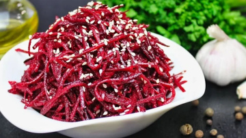 Marinētas bietes korejiešu gaumē: vienkārša recepte košai garšai