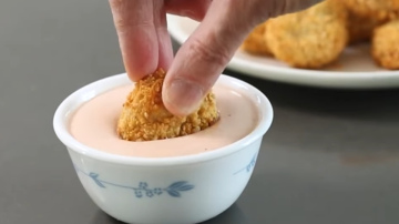 Pašgatavots vistas “popkorns”: kraukšķīga uzkoda bez liekas eļļas