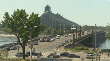 Ekonomisti vērtē pērnā gada rezultātus: Latvijas IKP kāpums pārsteidzis ar jaudu