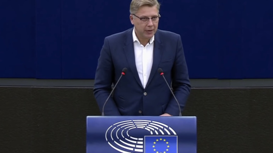 Nils Ušakovs pamet "Saskaņas" valdi: politiķis skaidro sava lēmuma iemeslus