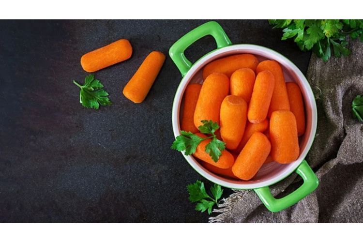 Pievienojiet šo produktu ūdenim, vārot burkānus: tie kļūs maigi un saglabās spilgtu garšu