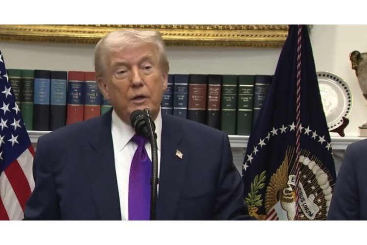 ASV maina kursu vides jautājumos – Tramps svītro galveno dokumentu cīņā pret izmešiem