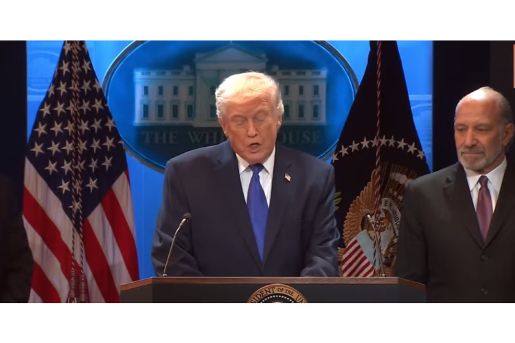 Saspīlējums Vašingtonā: Trampa jaunie tarifi un Eiropas atbildes gājiens