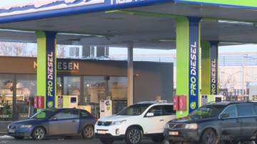 Skarba prognoze: Degvielas dēļ pasažieri Latvijā var palikt bez ierastajiem autobusiem