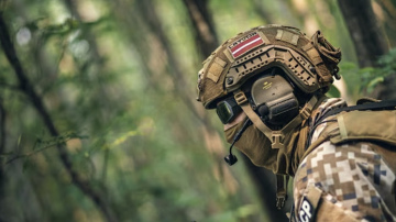 Latvijas aizsardzības budžeta palielināšana līdz 5% no IKP: ko paredz jaunie likuma grozījumi