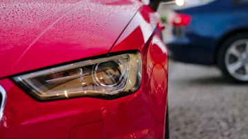 Nesteidzieties mainīt saplaisājušu lukturi: Metodes, kas palīdz saglabāt oriģinālo detaļu