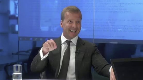 Tiesa tomēr pieņem lēmumu par Alekseja Rosļikova apcietināšanu