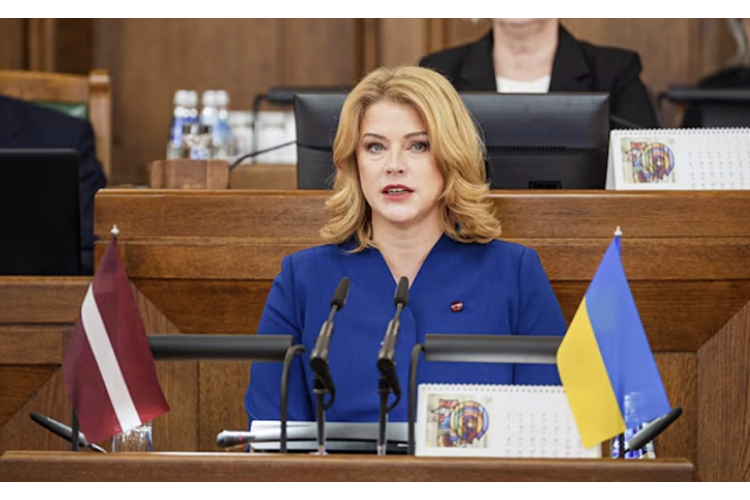 Evika Siliņa: Sabiedrisko mediju saturam pamatā jābūt latviešu valodā