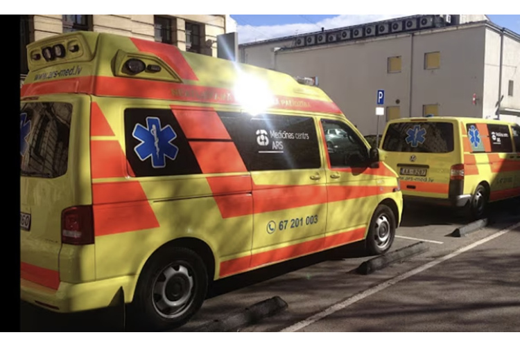 Dārgā dīzeļdegviela rada budžeta iztrūkumu ātrās palīdzības dienestā