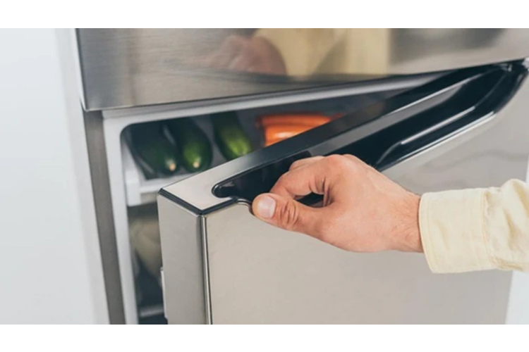 Ledusskapja dūkoņa: kā atšķirt normālu darbību no iespējamām ķibelēm