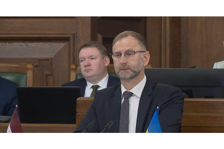 Pusmiljons eiro aizdevumos: ko atklāj satiksmes ministra Švinka jaunā deklarācija