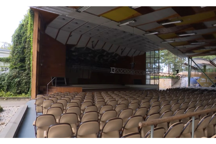 Jūrmalā plāno nojaukt un atjaunot publiskās labierīcības pie Dzintaru koncertzāles