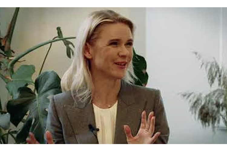 Liene Dambiņa pēc divu gadu desmitu darba noslēdz posmu Bērnu slimnīcas fonda vadībā