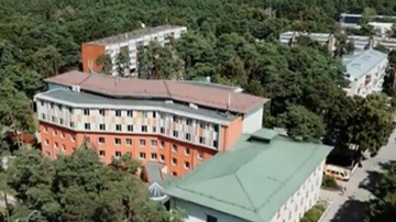 Robotizētā ķirurģija Latvijā: Jūrmalas slimnīcā plānotas pirmās operācijas ar jauno sistēmu
