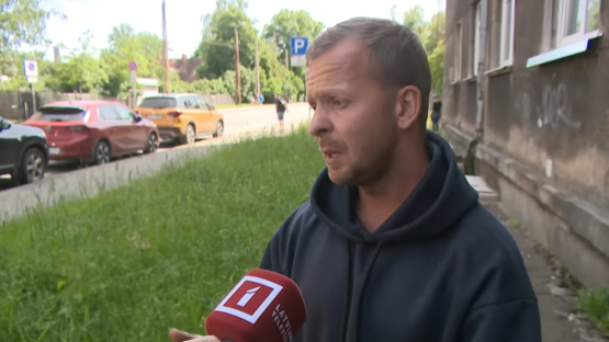 Aleksejs Rosļikovs zaudē deputāta amatu