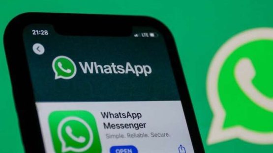 “WhatsApp” ceļ privātumu jaunā līmenī — paziņojumi pazūd pēc izlasīšanas