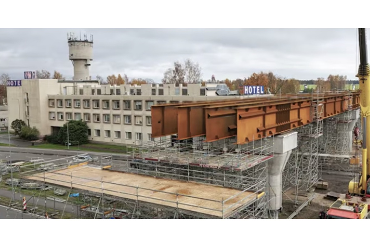 Jaunas prasības "Rail Baltica" uzraudzībai: premjeram būs regulāri jāatskaitās Saeimai