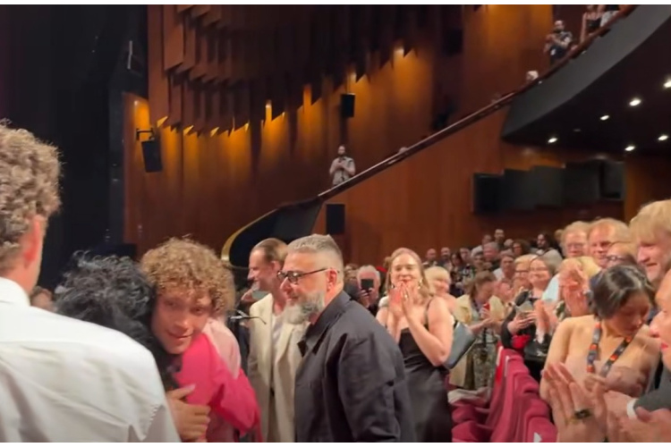 Latvijas kino panākumi Kannās - filmas Uļa pirmizrāde noslēdzas ar ovācijām