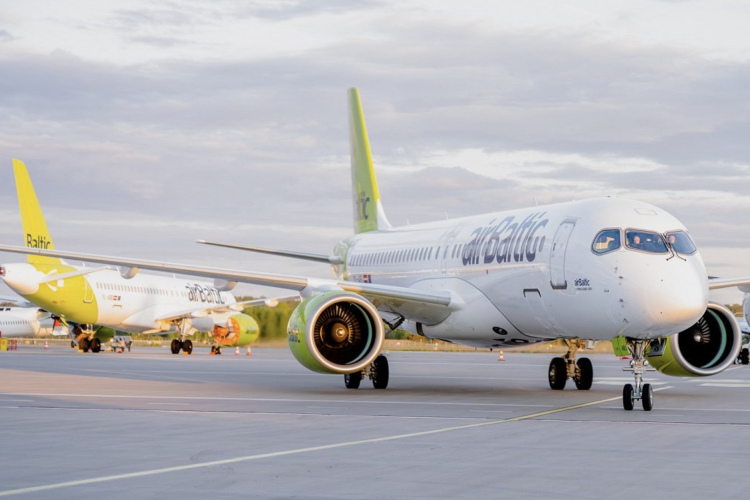 Aizdevums iedots, bet airBaltic iespējams vēl vajadzēs papildlīdzekļus - summa mērāma miljonos